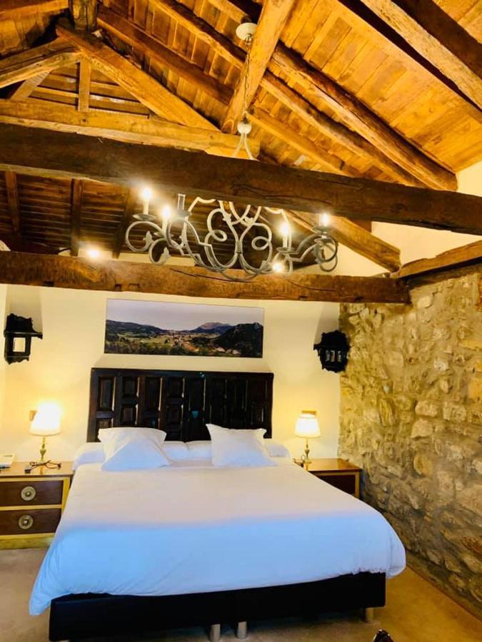 Posada La Torre De La Quintana Liendo Εξωτερικό φωτογραφία